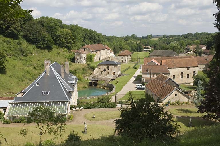 usine métallurgique dite forges de Baignes, puis fonderie Tiquet Fils