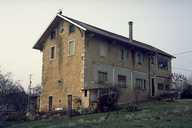 usine de taille de pierre pour la joaillerie et l'industrie dite diamanterie Adamas