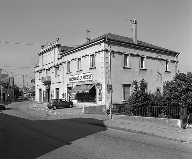 cinéma, théâtre cadastré AK 48