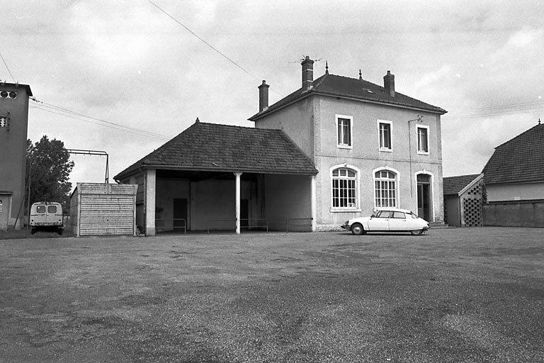 école