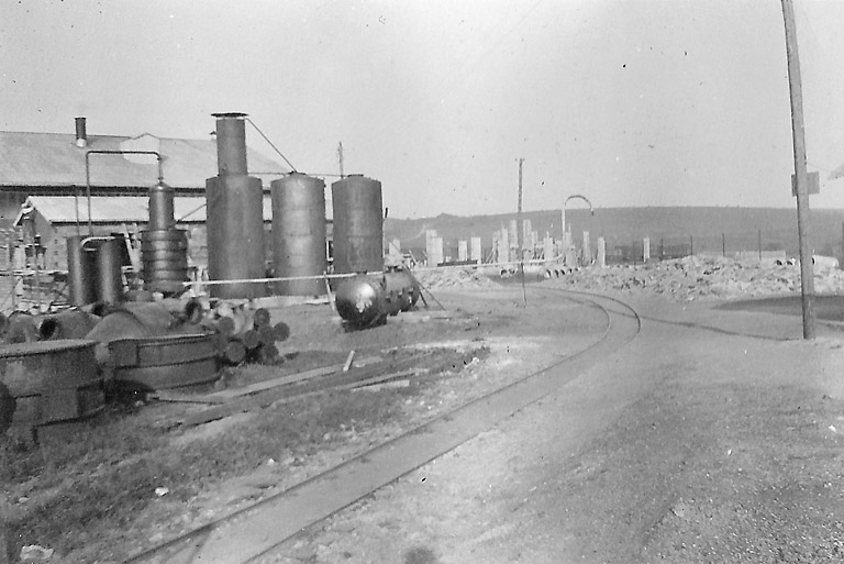 usine de fabrication et distillation des goudrons de la Société des Schistes et Pétroles de Franche-Comté