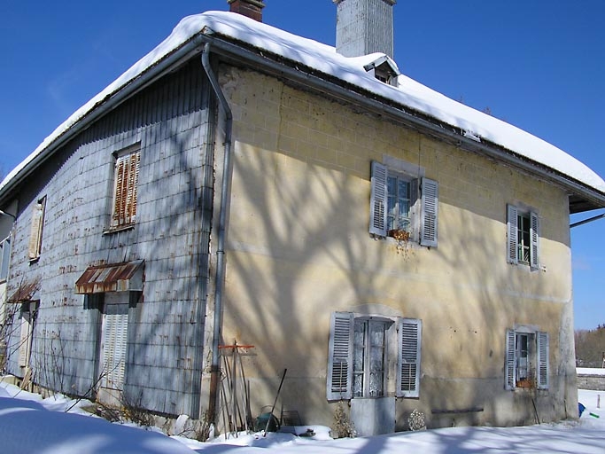 presbytère, salle paroissiale, actuellement maison