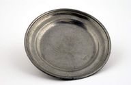 ensemble de 13 assiettes plates