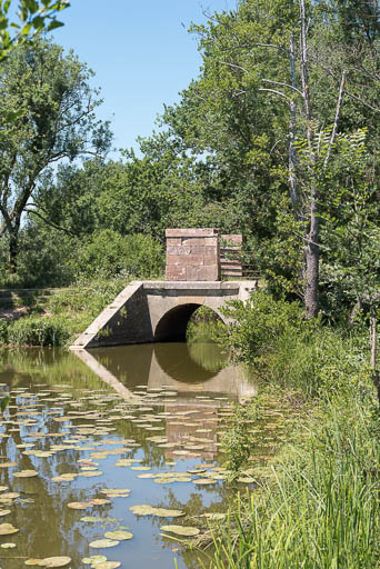 pont, ponceau sur l'ancien lit de la Seille (la Seille canalisée)