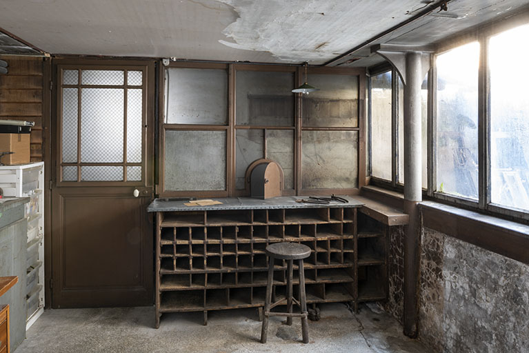 maison puis édifice commercial (comptoir d'outillage Hugoniot-Tissot)