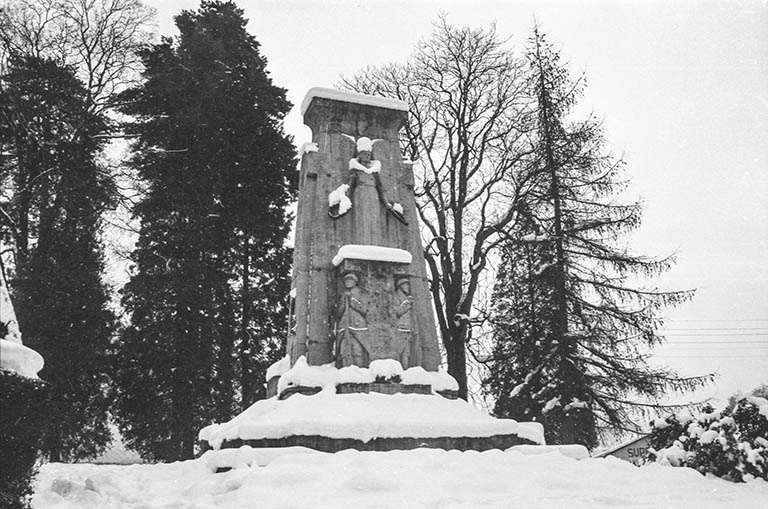 monument aux morts