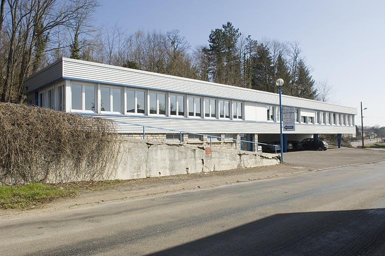 usine métallurgique, puis usine de quincaillerie, actuellement usine de construction métallique Waltefaugle