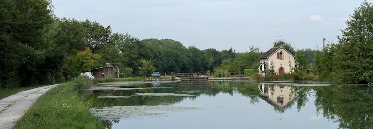 site de l'écluse 101 du versant Yonne, dite de Flogny 2ème (canal de Bourgogne)