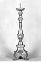 6 chandeliers d'autel