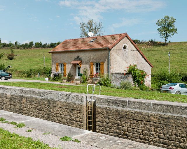 site de l'écluse 06 du versant Saône, dite de la Chaume (canal de Bourgogne)