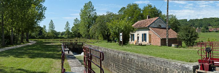 site de l'écluse 32 du versant Yonne, dite de Chassey 2ème (canal de Bourgogne)