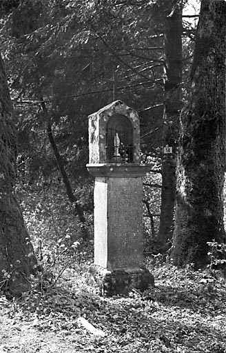 oratoire de la Vierge des Gy ou Vierge des Quatre Chemins