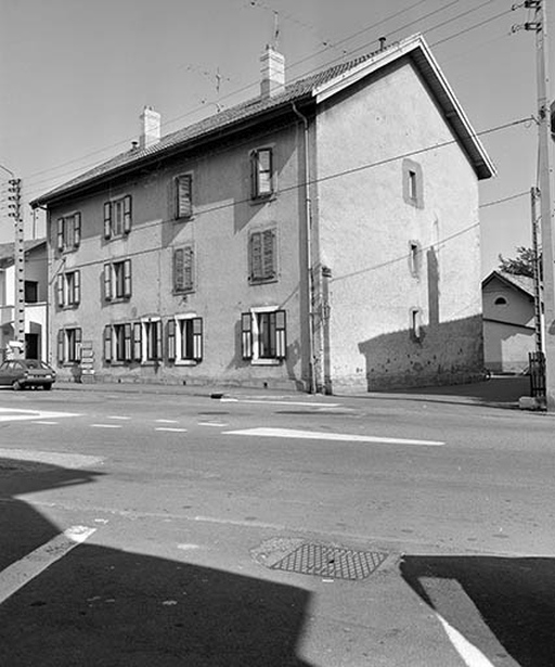 immeuble cadastré AN 233