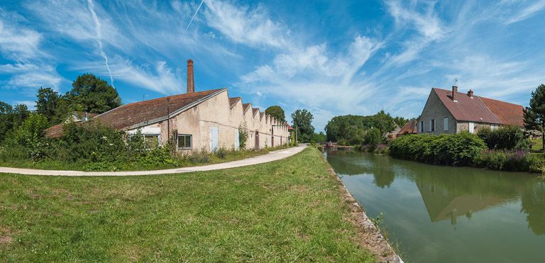forge, dite forge d'Aisy (activités liées au canal de Bourgogne)