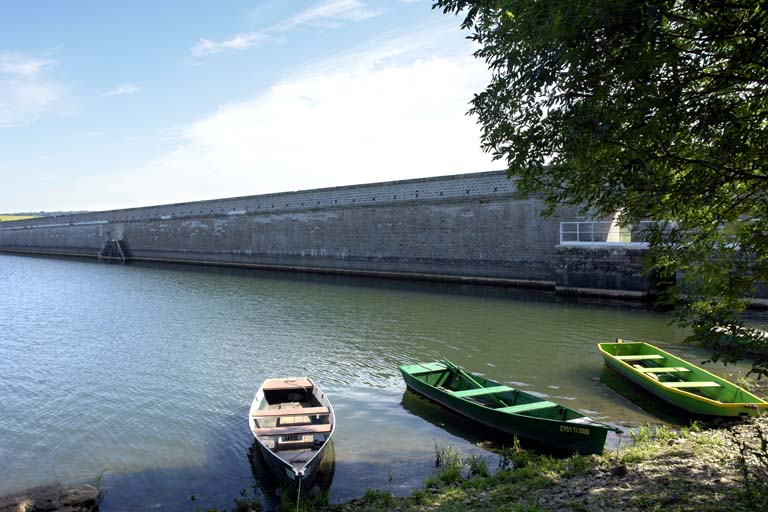 barrage du réservoir du Tillot (canal de Bourgogne)