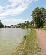 port de Cercy-la-Tour ; gare d'eau ; gare de Cotincey (canal du Nivernais)