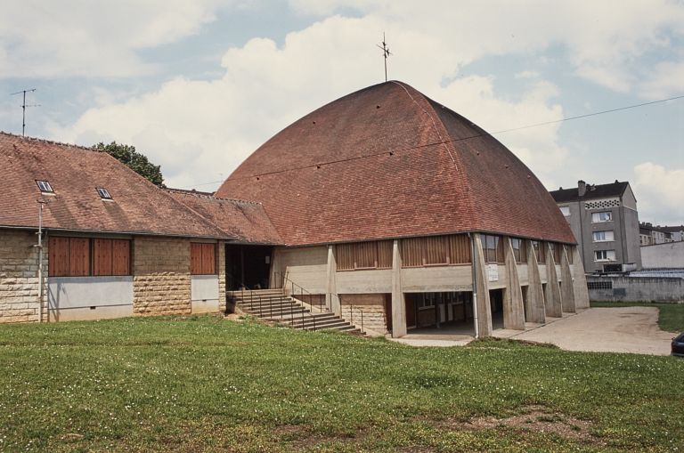 église paroissiale Sainte-Thérèse des Rosoirs