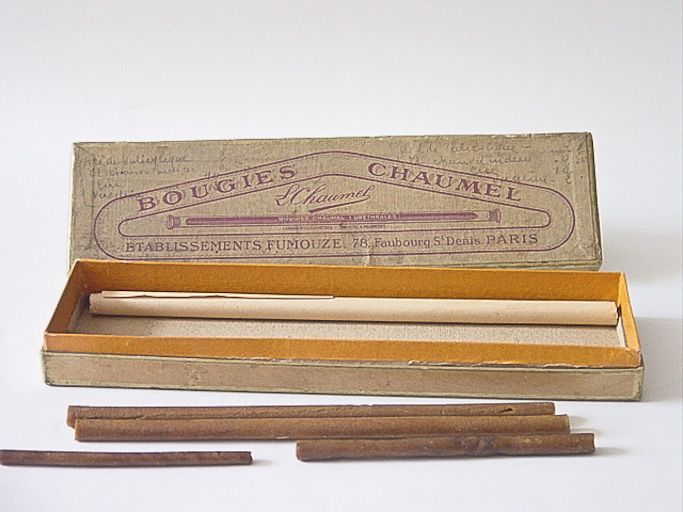 instrument médical : bougies Chaumel