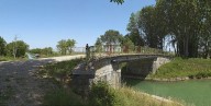 pont routier isolé ; pont de Potangey (canal de Bourgogne)