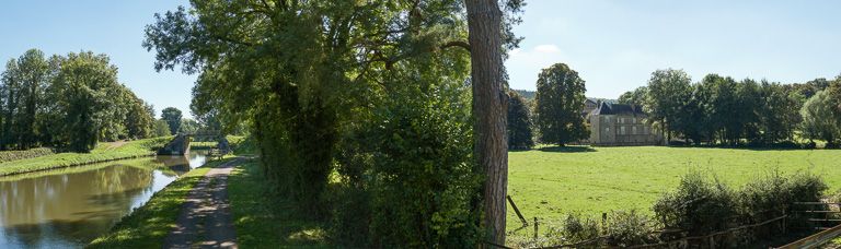 château de Cuncy (paysages du canal du Nivernais)