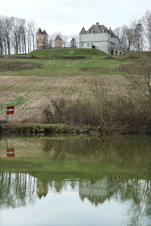 château de Loisy (paysages et activités liés à la Seille canalisée)