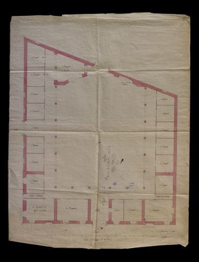 hôtel de ville, groupe scolaire, école professionnelle, tribunal, musée