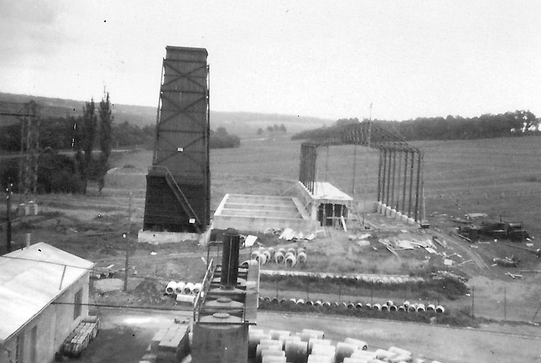 usine de fabrication et distillation des goudrons de la Société des Schistes et Pétroles de Franche-Comté