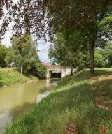 pont sur l'écluse 29 du versant Loire, dite de Chaumigny (canal du Nivernais)