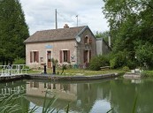 site de l'écluse 35 du versant Saône, dite de Champagne (canal de Bourgogne)