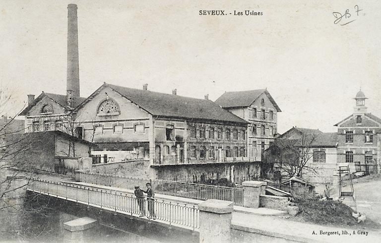 usine métallurgique, puis usine de pâte à papier Outhenin-Chalandre, puis fromagerie industrielle (cave d'affinage) de l'UCAFCO, actuellement magasin de commerce, usine de menuiserie et centrale hydroélectrique