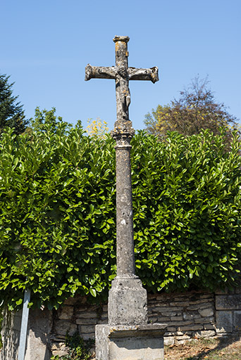 croix monumentale de la rue de Duez