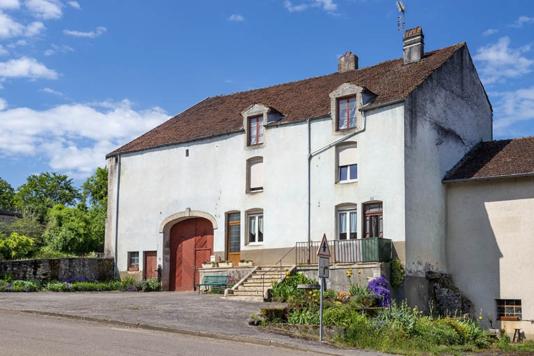 ferme 66 rue Charles-Bontemps