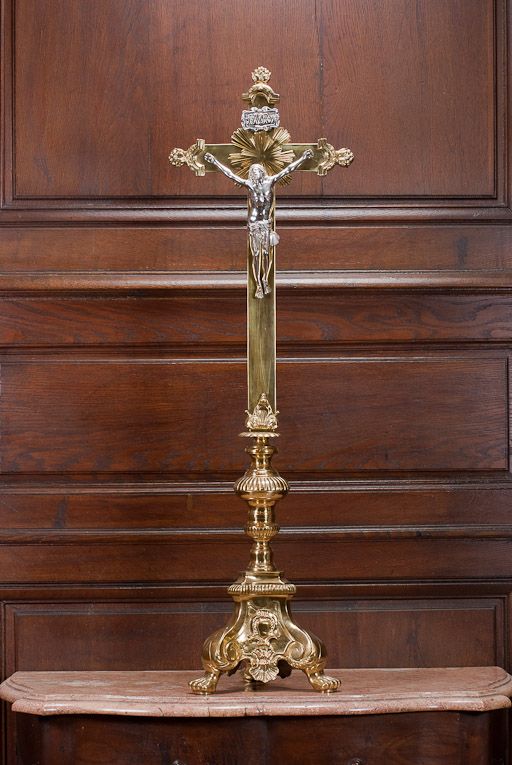 croix d'autel