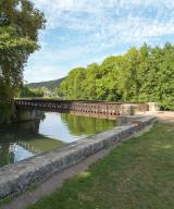 pont sur le Beuvron (canal du Nivernais)