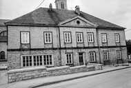 école