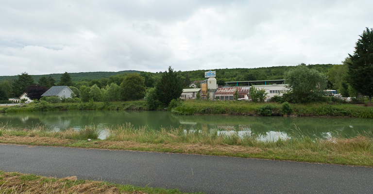 port de Pont-de-Pany (canal de Bourgogne)