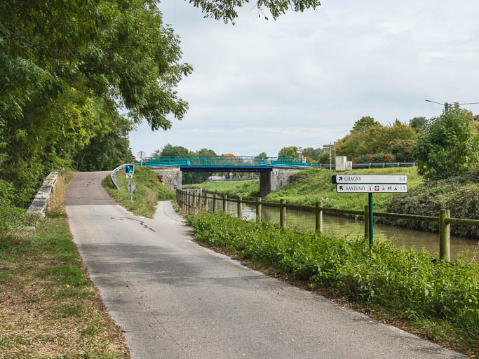 pont routier isolé ; pont de Corchanu ou Corchanut (canal du Centre)