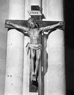 croix : Christ en croix