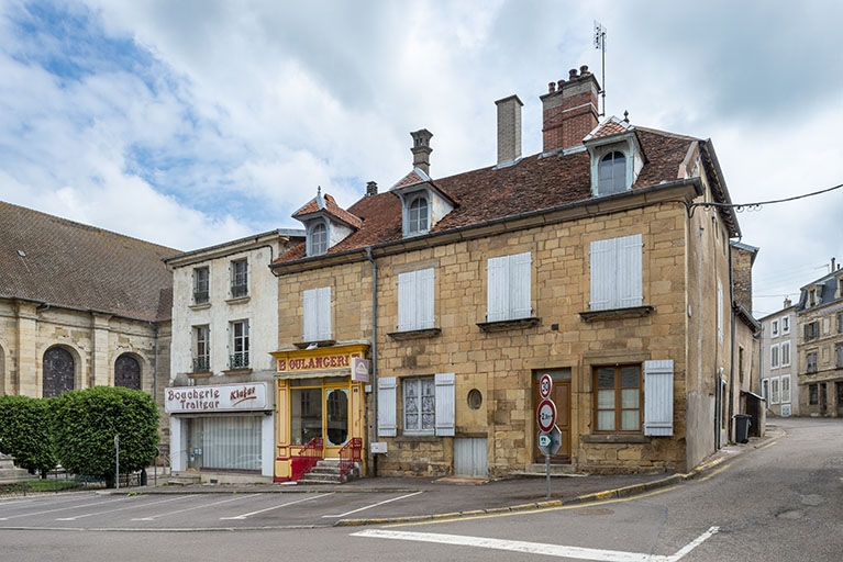 maison à boutique 3 rue Charles-Bontemps