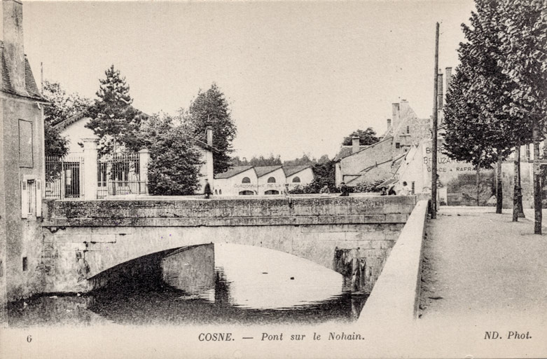 cercle de sociabilité (cercle militaire) puis cinéma Eden, café du Colisée et salle des fêtes