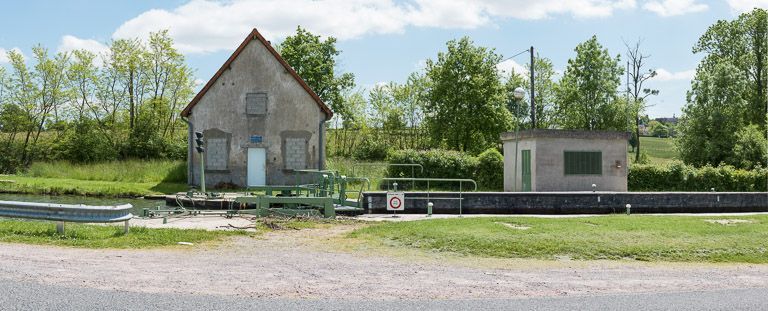 site de l'écluse 01 du versant Océan, dite du Bois Brétoux (canal du Centre)
