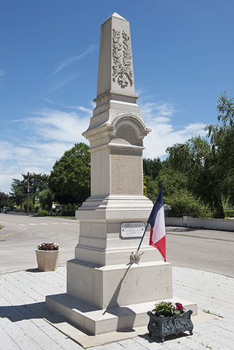 monument aux morts