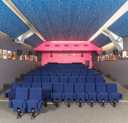 salle paroissiale puis cinéma dit Salle Alice Guy