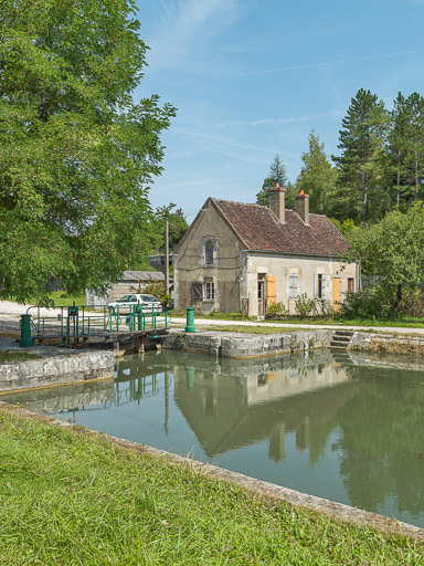 site de l'écluse 58, dite de Magny (canal du Nivernais)