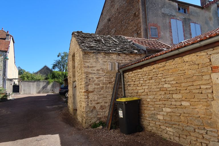 Poulailler, actuellement remise