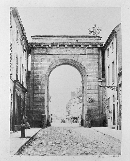 porte de ville dite porte Bretonnière