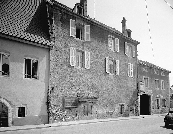 établissement conventuel de prémontrés Saint-Laurent (maison de refuge) dit hospice de Corneux