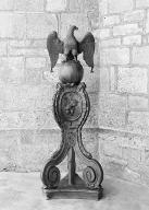 2 aigles-lutrins