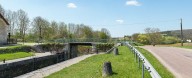 pont routier sur l'écluse 91 du versant Yonne (canal de Bourgogne)
