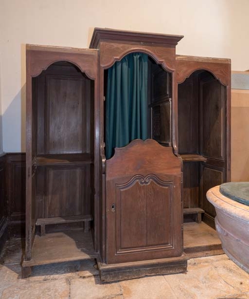 présentation du mobilier de l'église paroissiale Saint-Martin à Auxey-Duresses